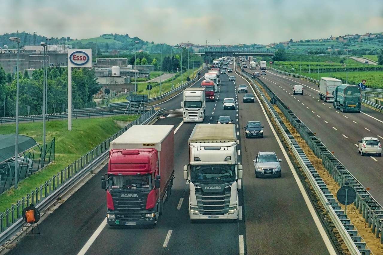 Aplicativos inteligentes ajudam empresas a monitorar motoristas e promover segurança no trânsito