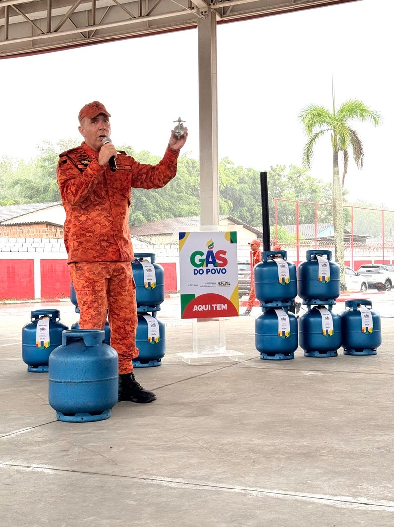 Ultragaz e Bombeiros do RJ unem forças em ação de cidadania e segurança na Zona Norte