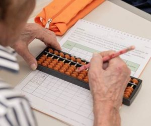 De olho na geração 60+: estimulação cognitiva ganha espaço e movimenta novo mercado