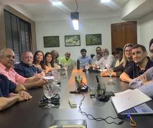 Sindicatos de servidores vão recorrer de decisão que mantém descontos dos consignados